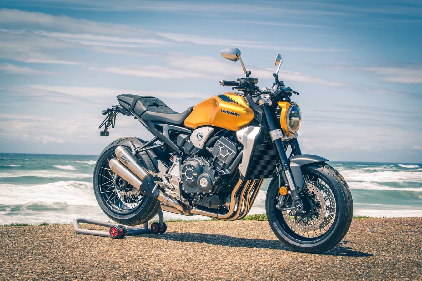 CB1000R ‘Tribute’ - By: Honda Italia